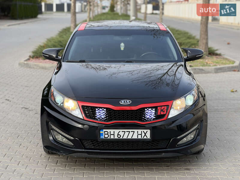 Седан Kia Optima 2013 в Одессе