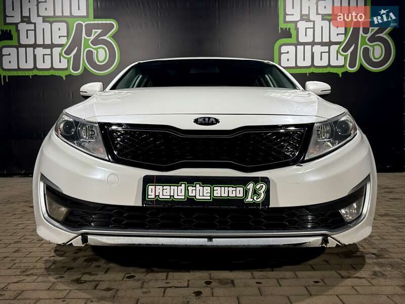 Седан Kia Optima 2013 в Одессе