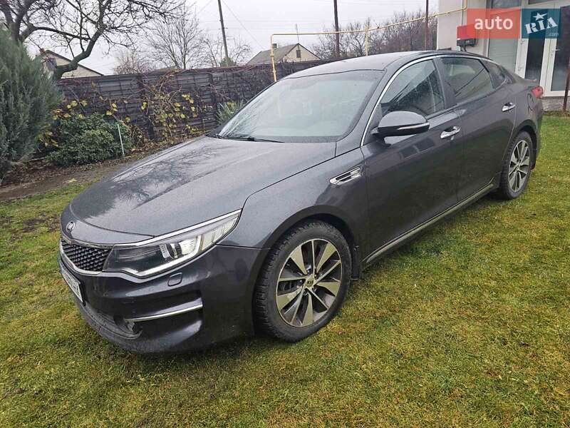 Седан Kia Optima 2016 в Новомосковську
