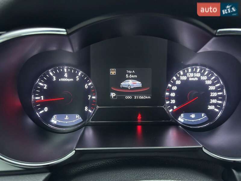 Седан Kia Optima 2012 в Києві
