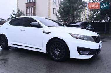 Седан Kia Optima 2012 в Ровно