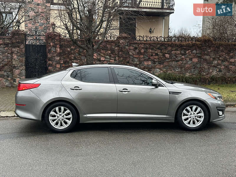 Седан Kia Optima 2014 в Киеве
