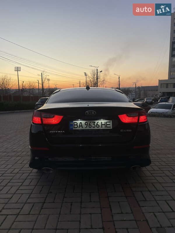 Седан Kia Optima 2014 в Кропивницком