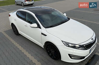 Седан Kia Optima 2013 в Одессе
