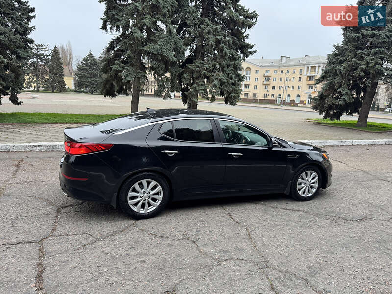 Седан Kia Optima 2014 в Чорноморську