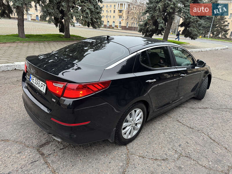 Седан Kia Optima 2014 в Чорноморську