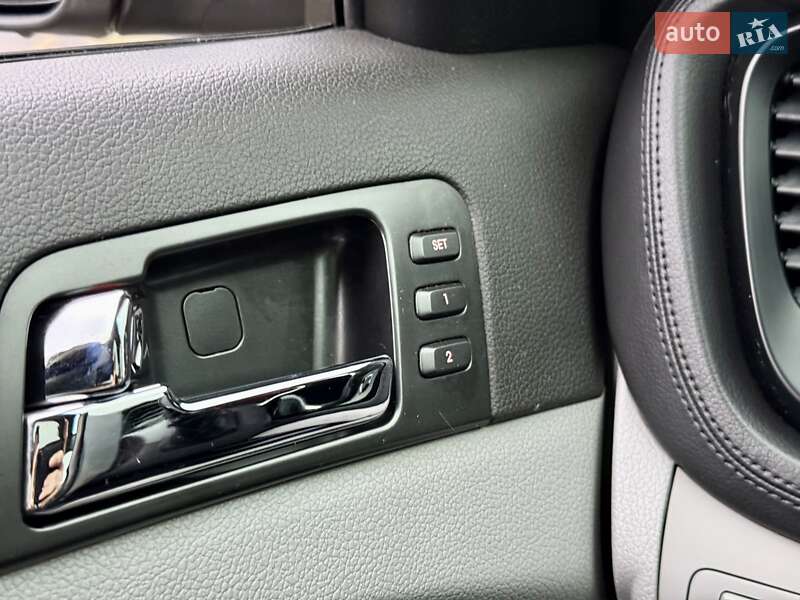 Седан Kia Optima 2012 в Харькове