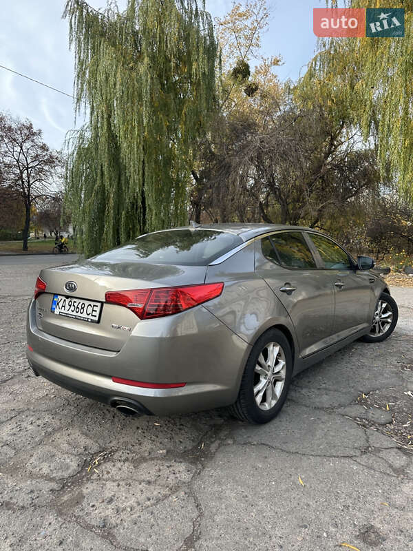 Kia Optima 2011 Kia Optima 2011