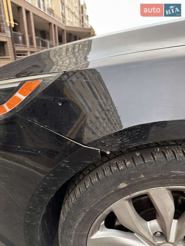 Седан Kia Optima 2014 в Києві