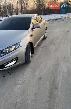 Седан Kia Optima 2012 в Харькове