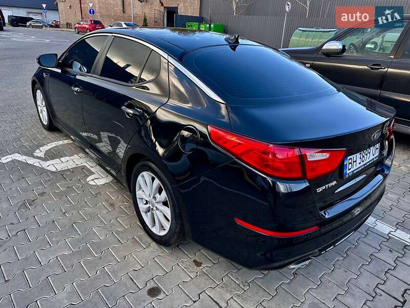 Седан Kia Optima 2014 в Одессе