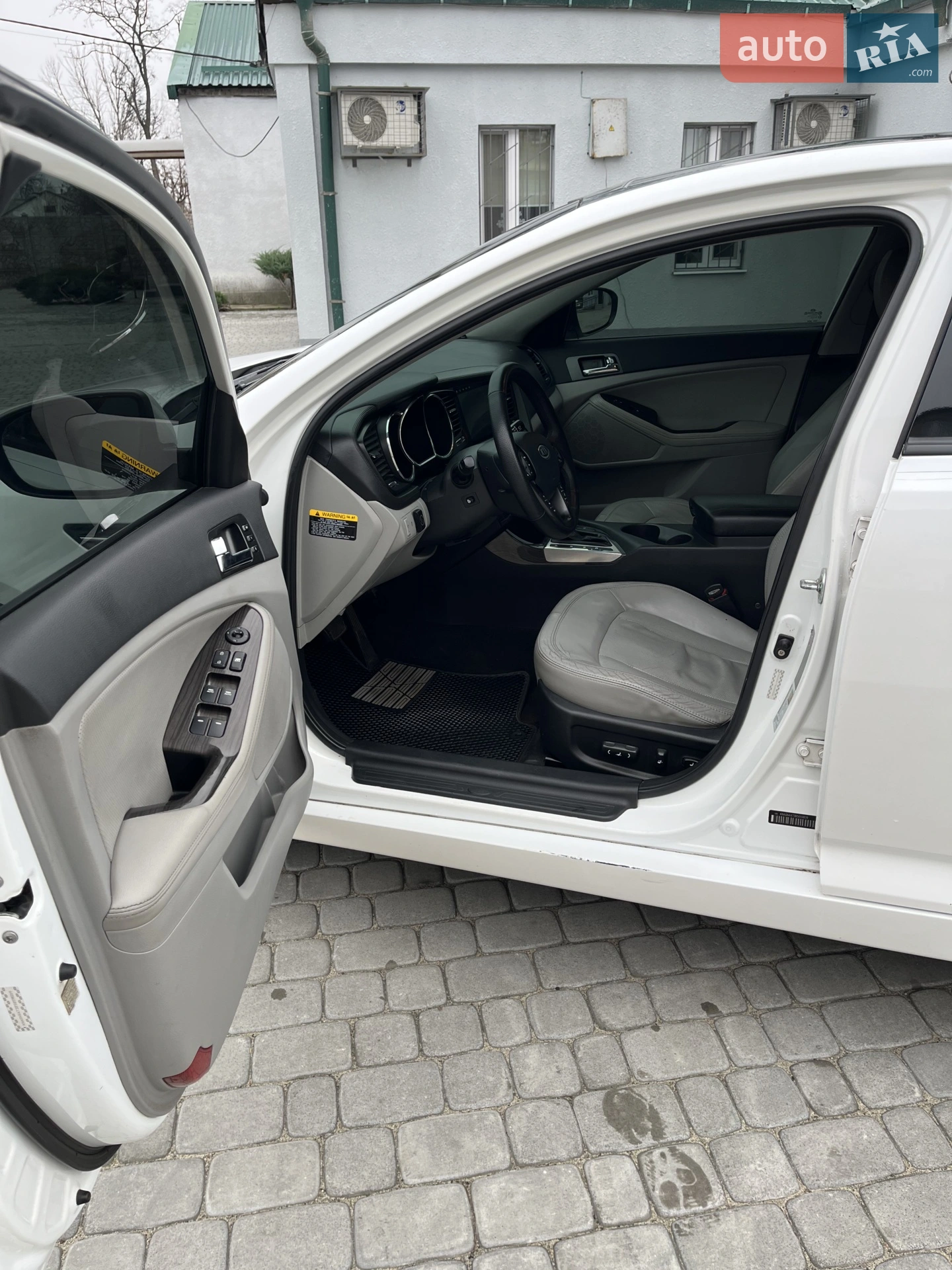 2011 Kia Optima - мініатюра 11