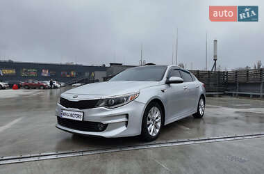Седан Kia Optima 2016 в Киеве