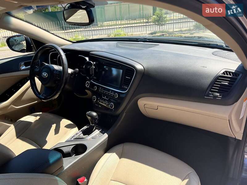 Седан Kia Optima 2014 в Одесі