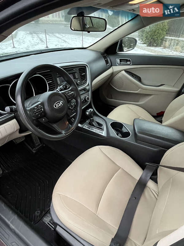 Седан Kia Optima 2013 в Тальному