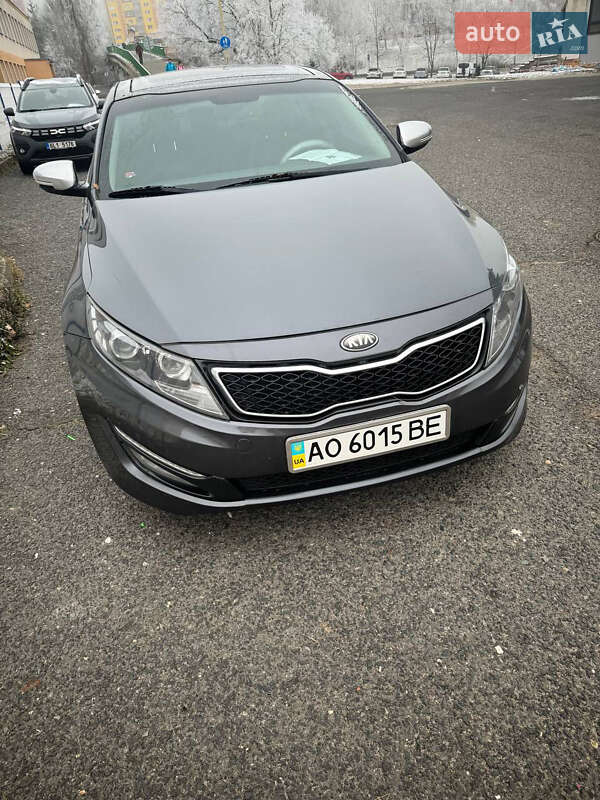 Седан Kia Optima 2013 в Ужгороде фото 4 Седан Kia Optima 2013 в Ужгороде