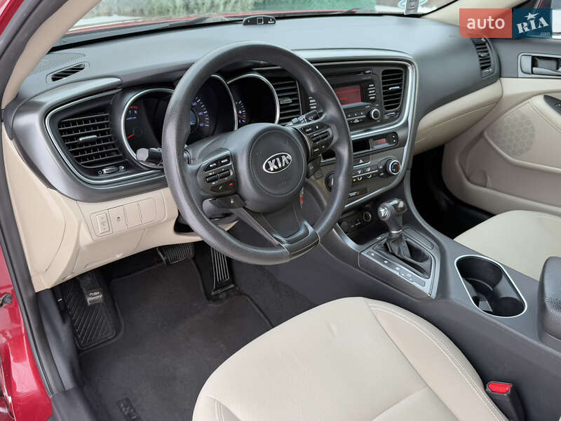 Седан Kia Optima 2013 в Борисполе