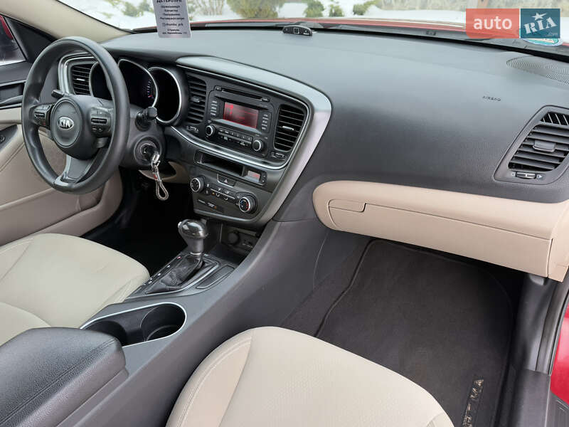 Седан Kia Optima 2013 в Борисполе