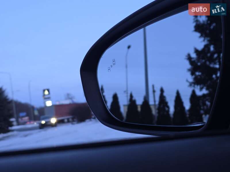 Седан Kia Optima 2014 в Тернополі