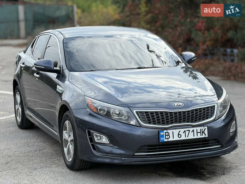 Седан Kia Optima 2015 в Кременчуге