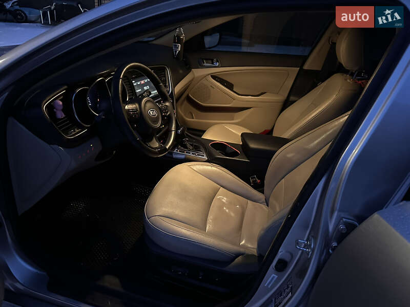 Седан Kia Optima 2014 в Виннице