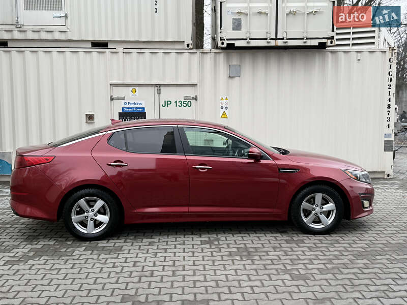 Седан Kia Optima 2014 в Киеве