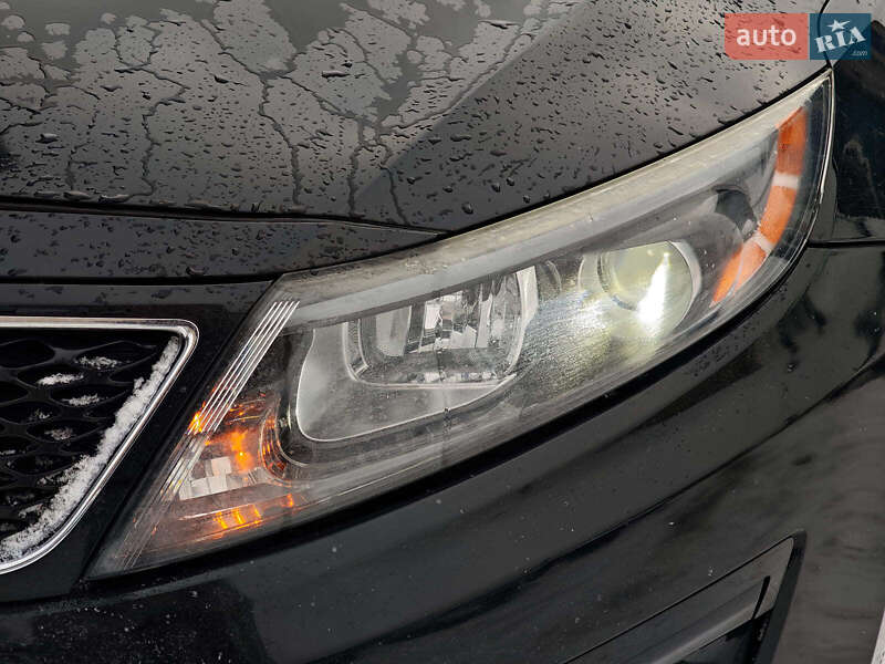 Седан Kia Optima 2015 в Харькове