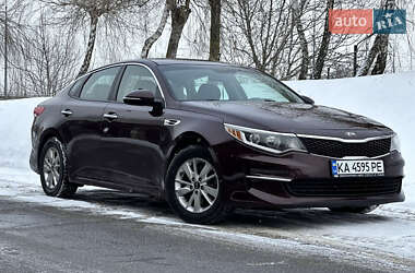 Седан Kia Optima 2016 в Киеве