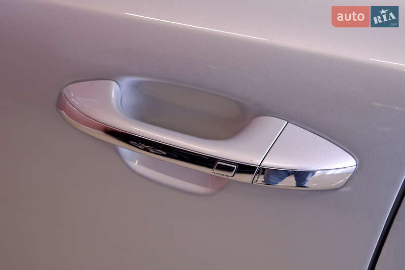 Седан Kia Optima 2016 в Одессе