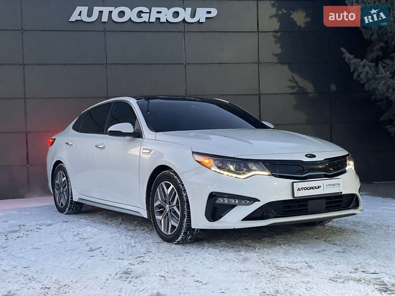 Седан Kia Optima 2019 в Одессе