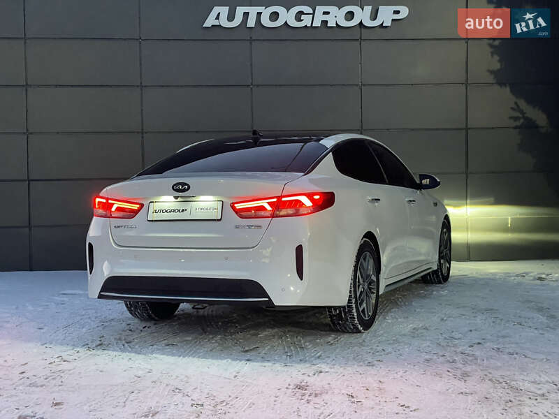 Седан Kia Optima 2019 в Одессе