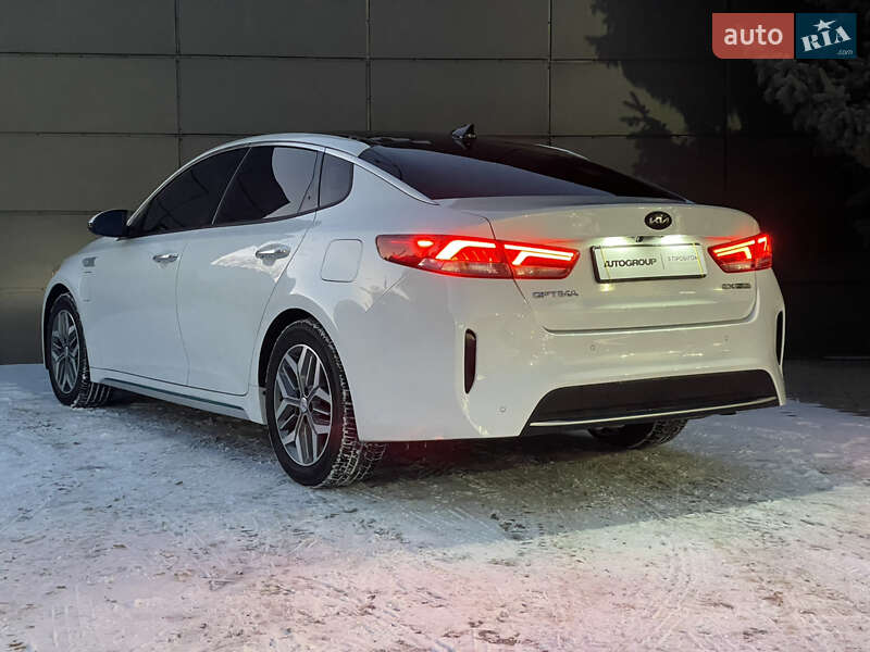 Седан Kia Optima 2019 в Одессе