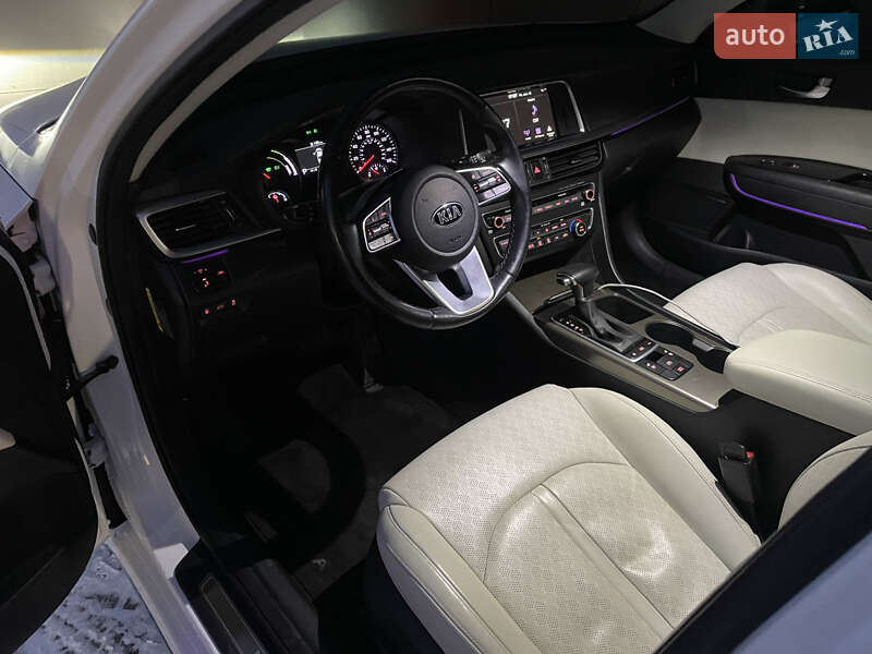 Седан Kia Optima 2019 в Одессе