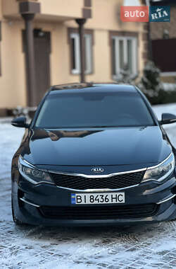 Седан Kia Optima 2017 в Полтаве