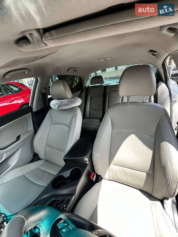 Седан Kia Optima 2013 в Львове фото 7 Седан Kia Optima 2013 в Львове