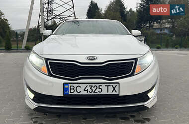 Седан Kia Optima 2013 в Старом Самборе