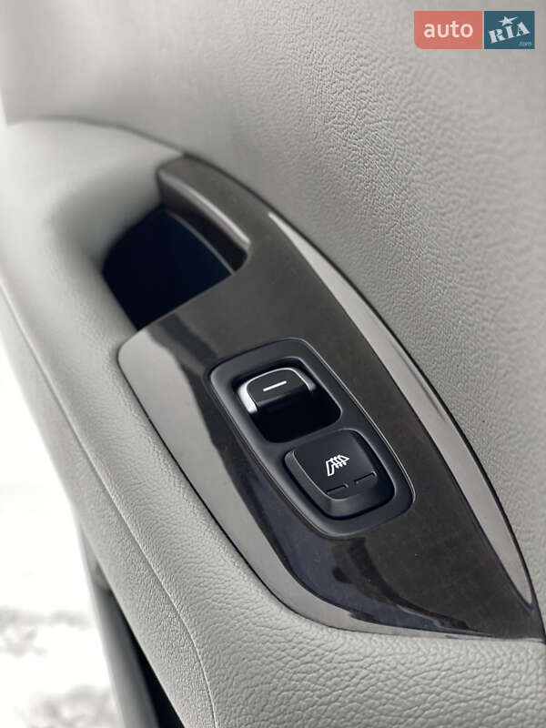 Седан Kia Optima 2016 в Івано-Франківську фото 35 Седан Kia Optima 2016 в Івано-Франківську