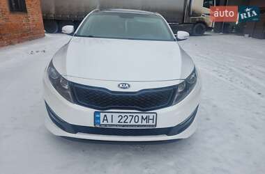 Седан Kia Optima 2013 в Шостке