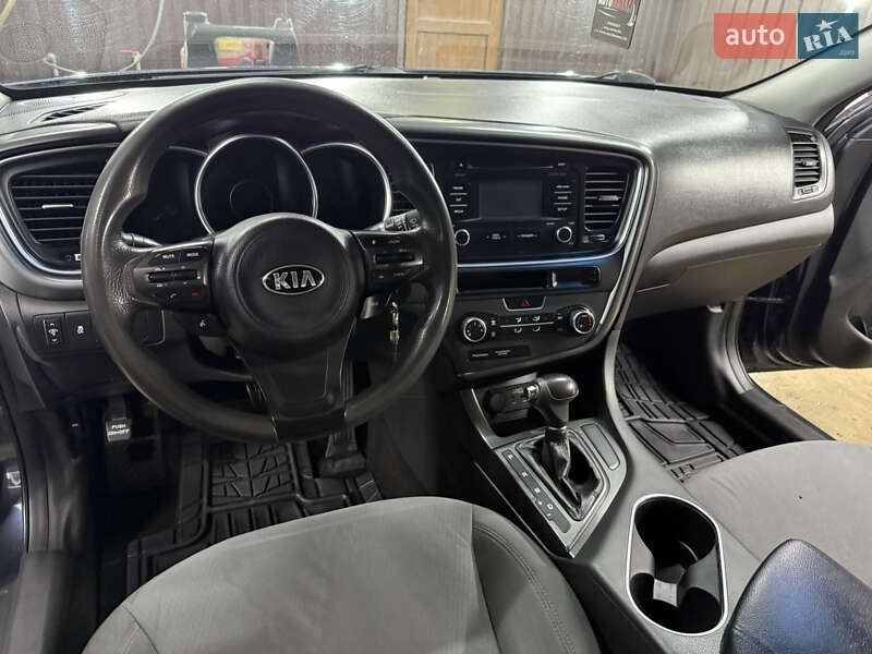 Седан Kia Optima 2014 в Снятині