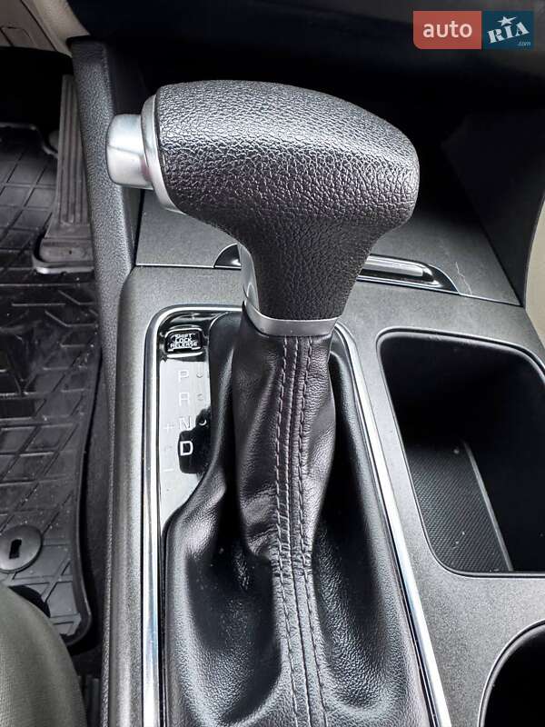 Седан Kia Optima 2016 в Козельщині