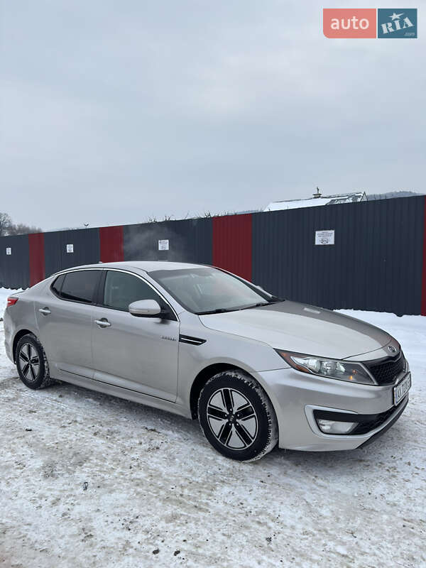 Седан Kia Optima 2011 в Харькове