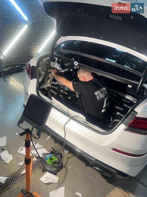 Седан Kia Optima 2019 в Киеве фото 5 Седан Kia Optima 2019 в Киеве