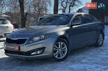 Седан Kia Optima 2013 в Києві