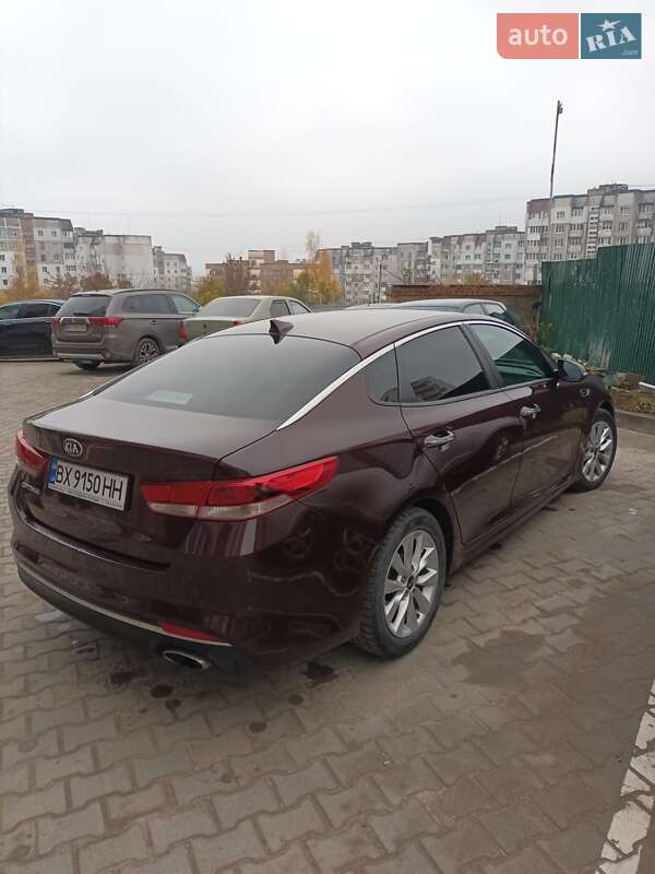 Седан Kia Optima 2018 в Хмельницком