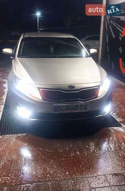 Седан Kia Optima 2013 в Львові