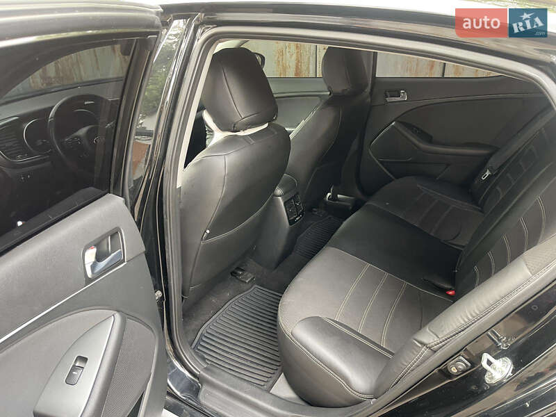 Седан Kia Optima 2014 в Києві