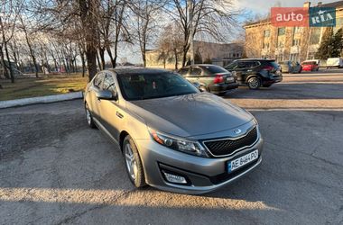 Седан Kia Optima 2014 в Кам'янському