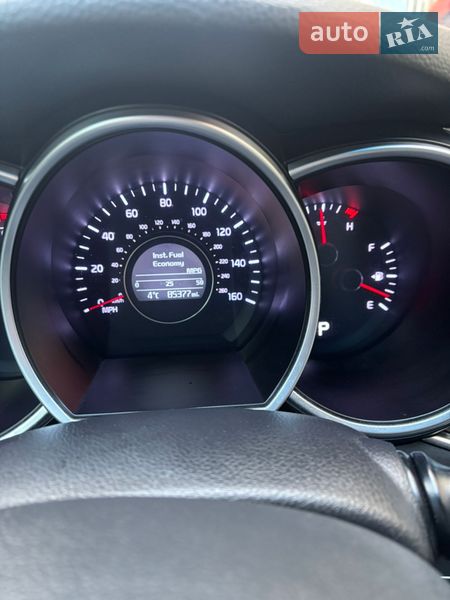 Седан Kia Optima 2014 в Кам'янському