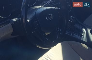 Седан Kia Optima 2013 в Львове