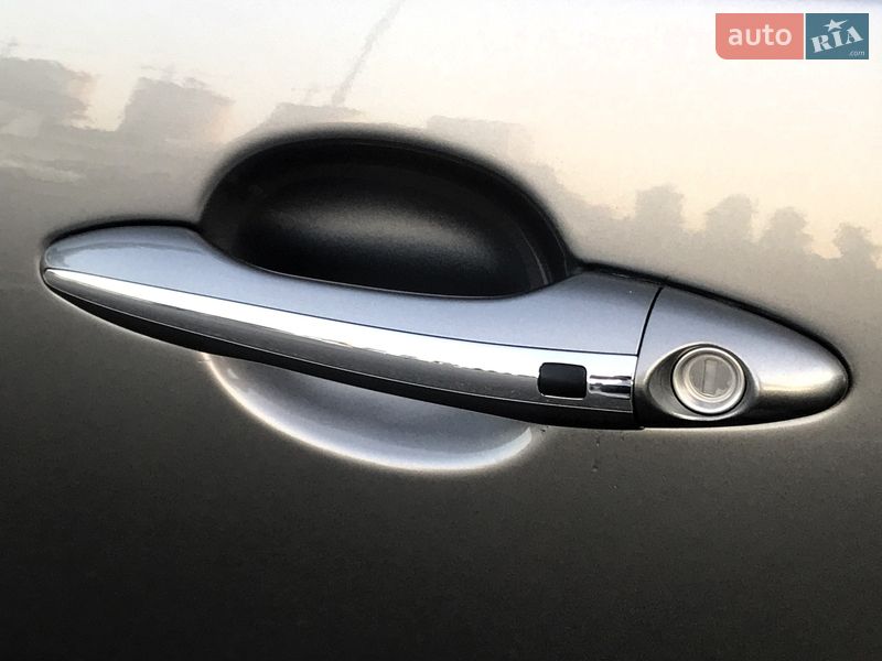 Седан Kia Optima 2014 в Киеве